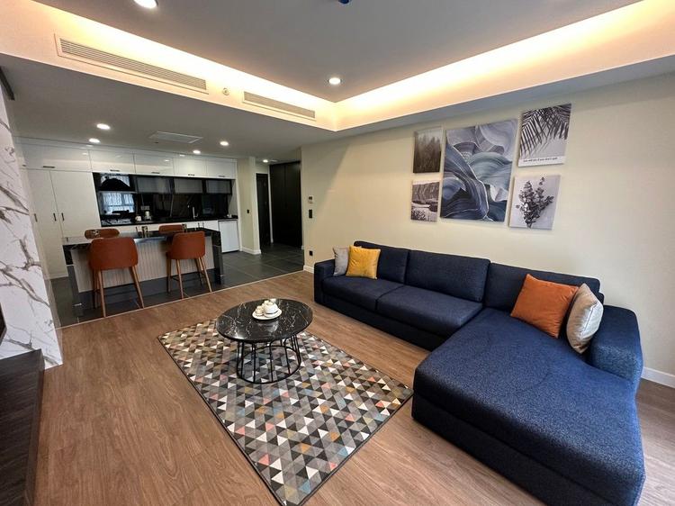 Hilloria Residence