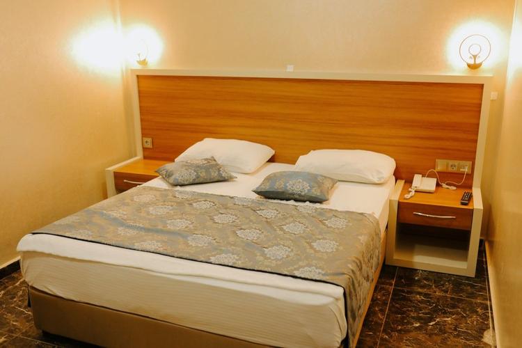 Tella Otel