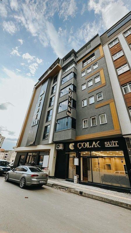 Çolak Suit