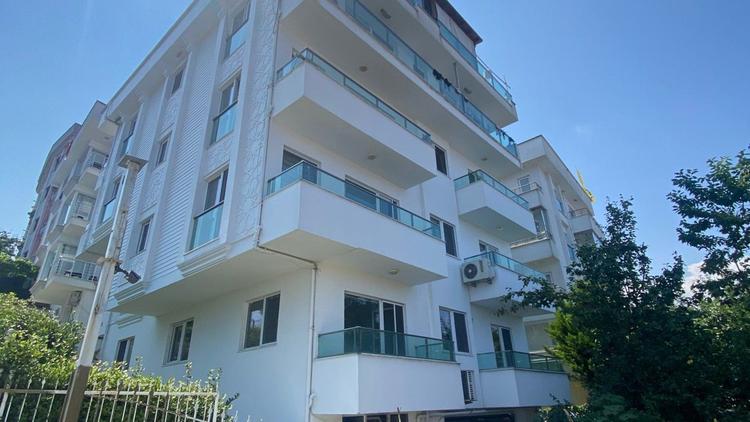 Ismail Yilmaz Apart