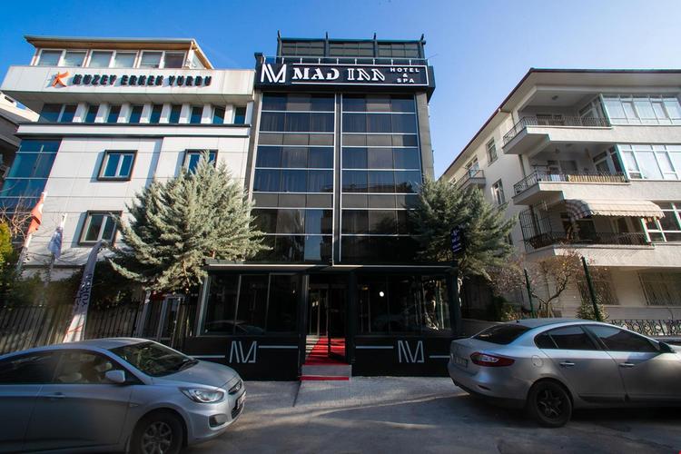 Mad Inn Hotelspa