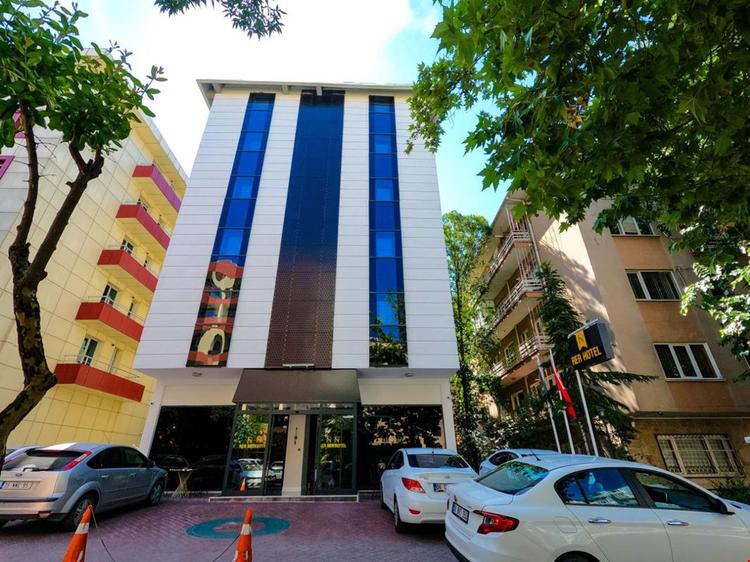 Rer Hotel