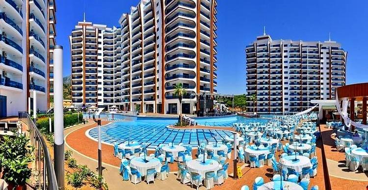 Azura Park Residence