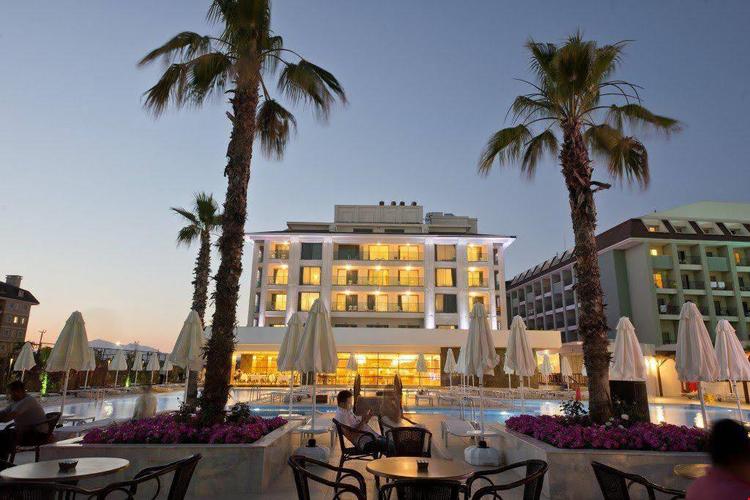 Armas Life Belek