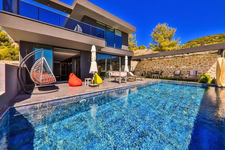 Villa Luke 2