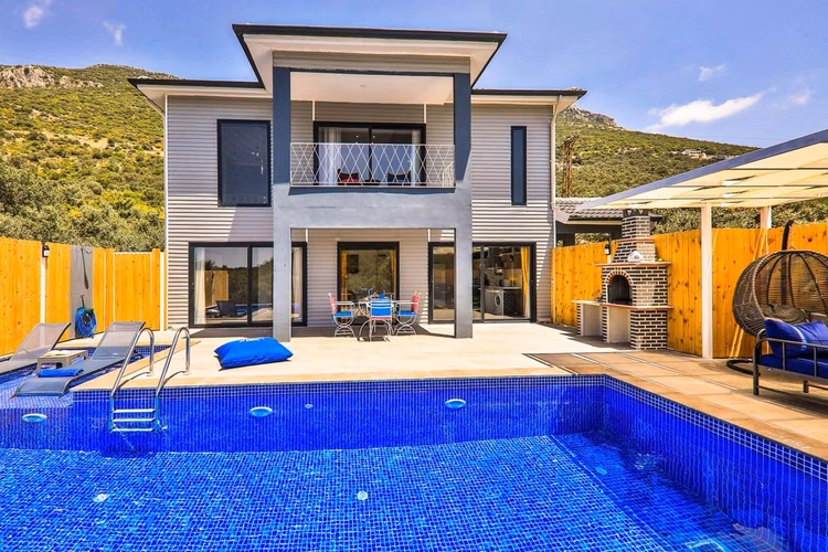 Villa Rain