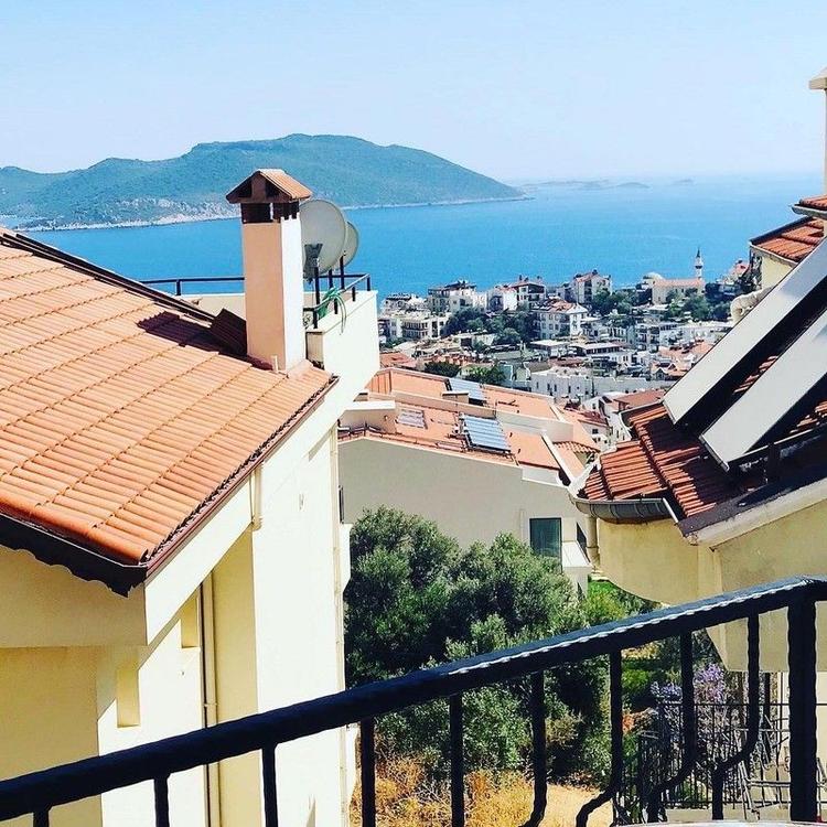 Akdeniz House