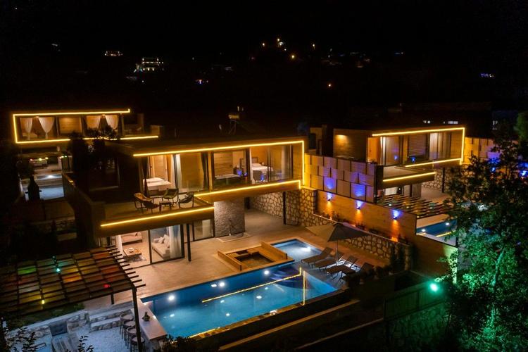 Villa İsabella