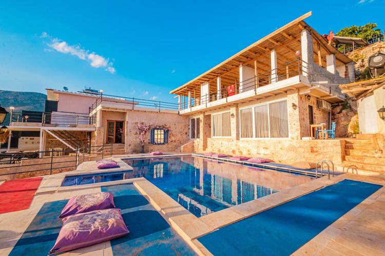 Lisia Sunset Hotel