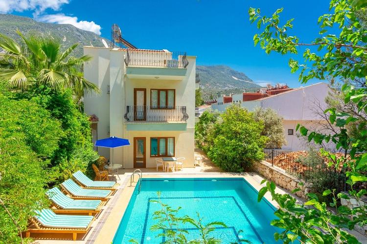 Villa Arykanoos