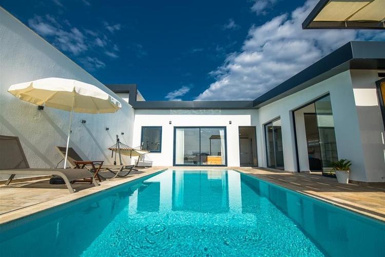 Villa Ozzy