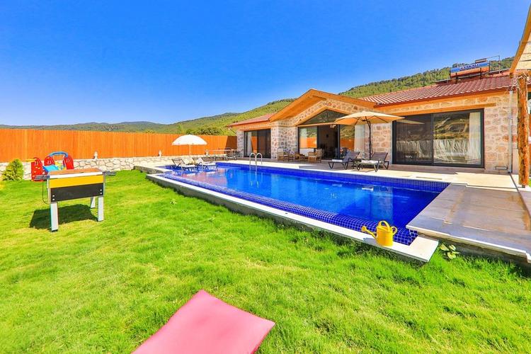Villa Labor