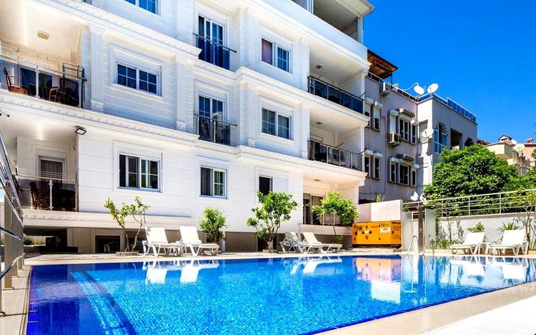 Roma Residence