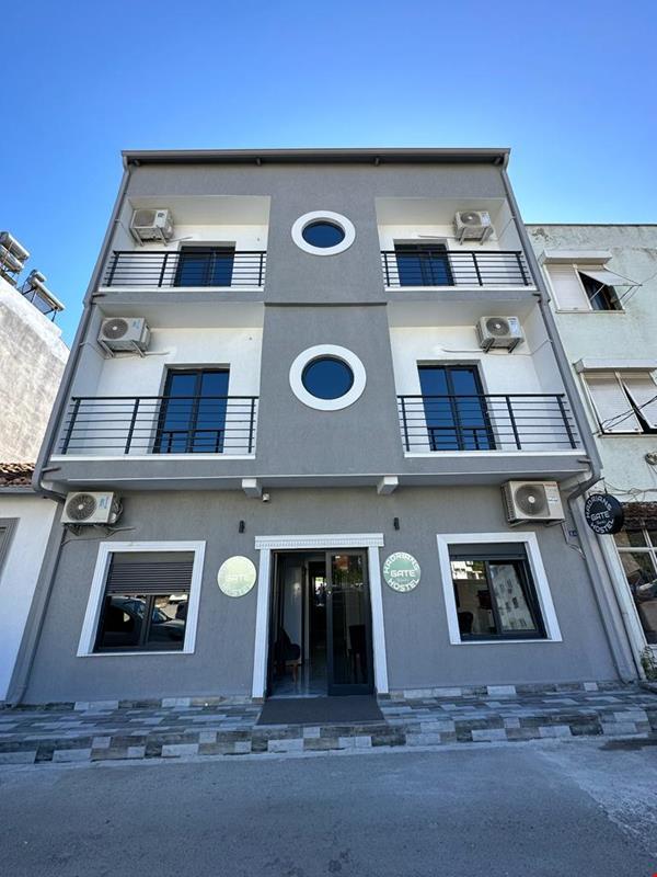 Hadrians Gate Family Hostel