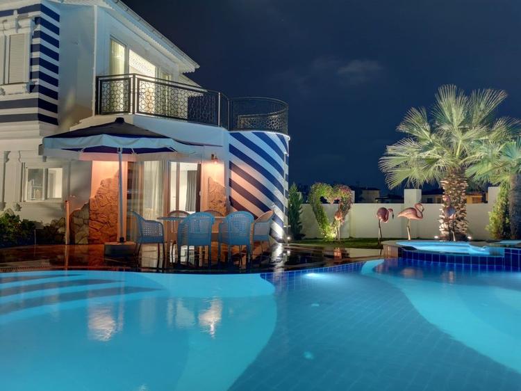 Red Premium Vip | Serik
