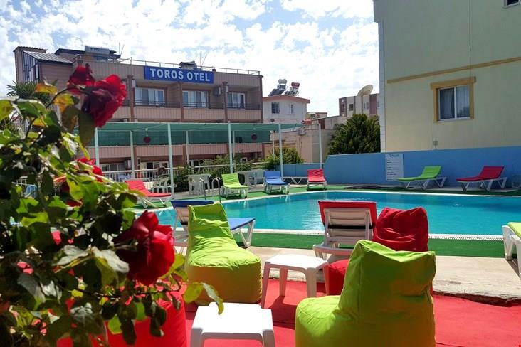 Toros Hotel