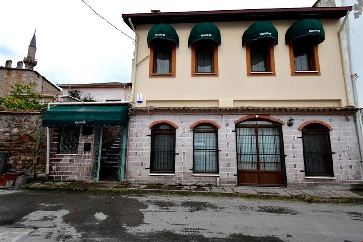 Ayvalık Konak 58