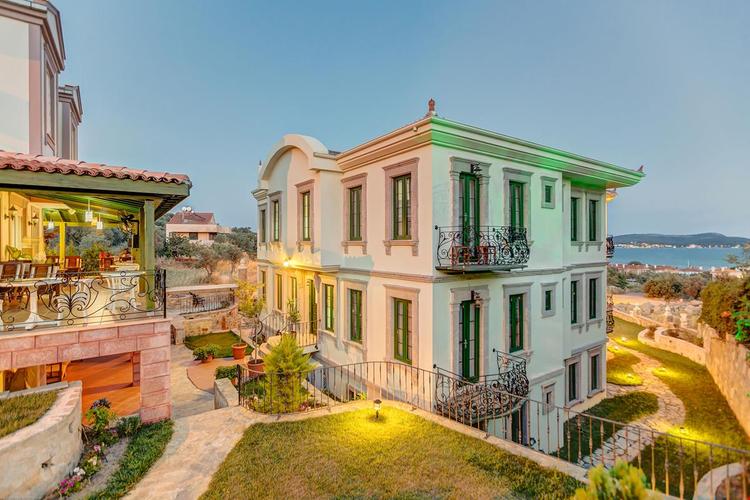 Cunda Esen Otel