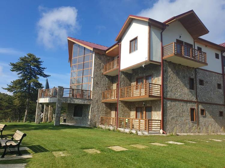 Yunus Emre Tabiat Park Oteli