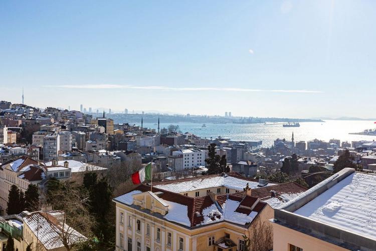 Glavani Queen | Beyoğlu