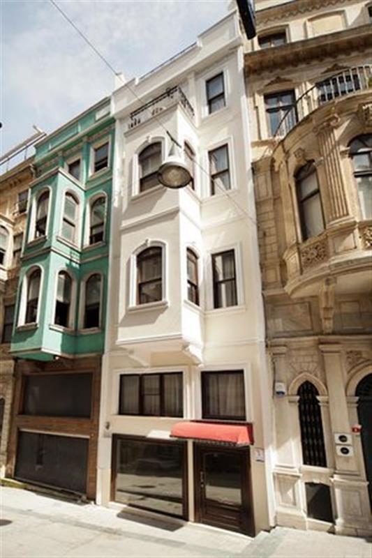 Gravis Suites