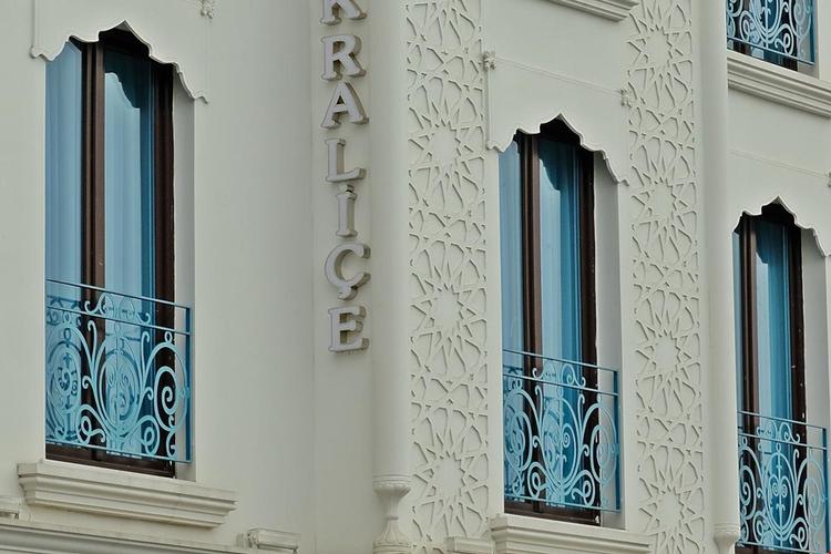 Hotel Kraliçe