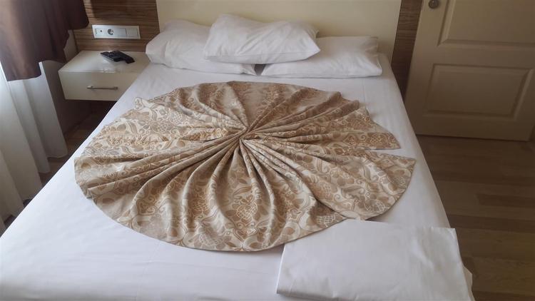 Bade 3 Otel