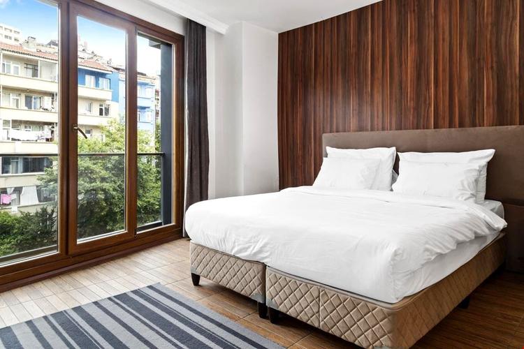 Modern Suites
