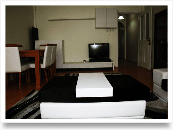 Red Apple Suites