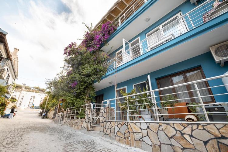 Çeşme Flowers Butik Otel