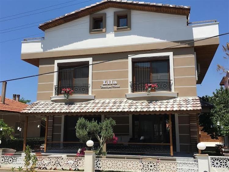 Lila Hotel