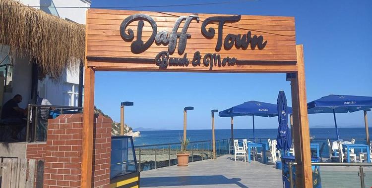 Daff Town Beach & More