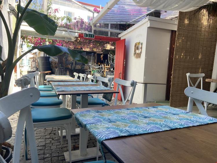 Elia Sigacik Pansiyon Restaurant