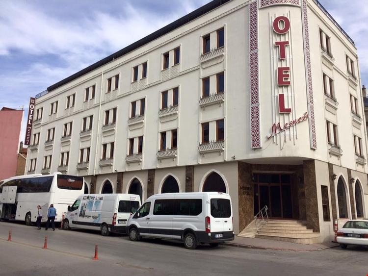 Mesnevi Otel
