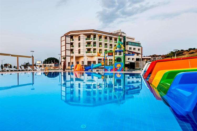 Kaynesia Hotel