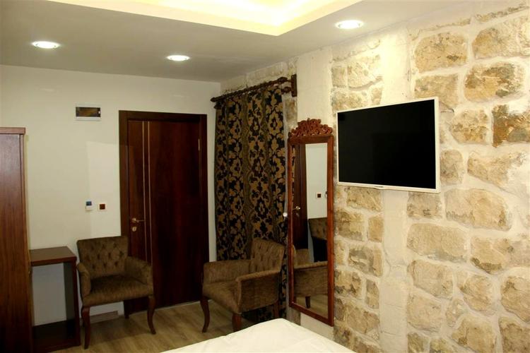 Mardia Hotel