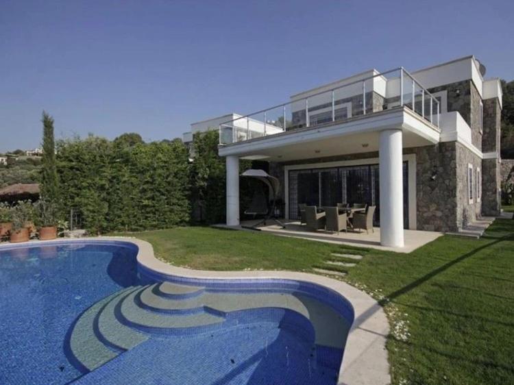 Villa Salmakis