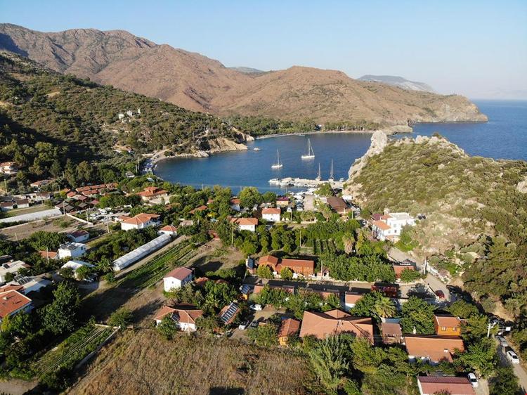 Adatepe Tas Evleri