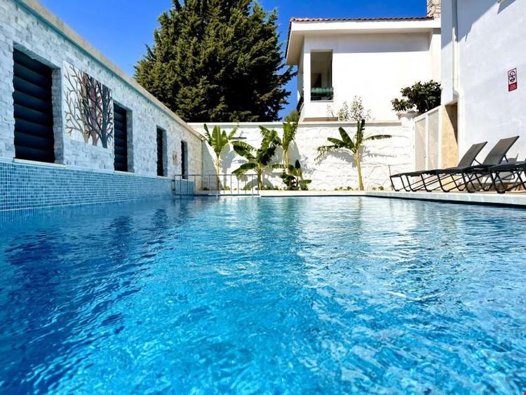 Tahir Ağa Otel