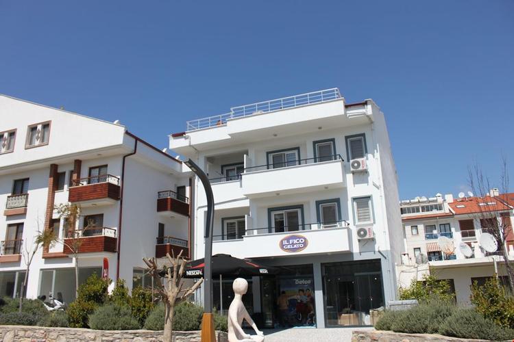 Yiğit Apart