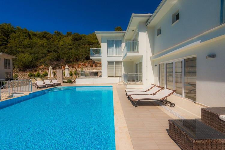 Villa Residence 13