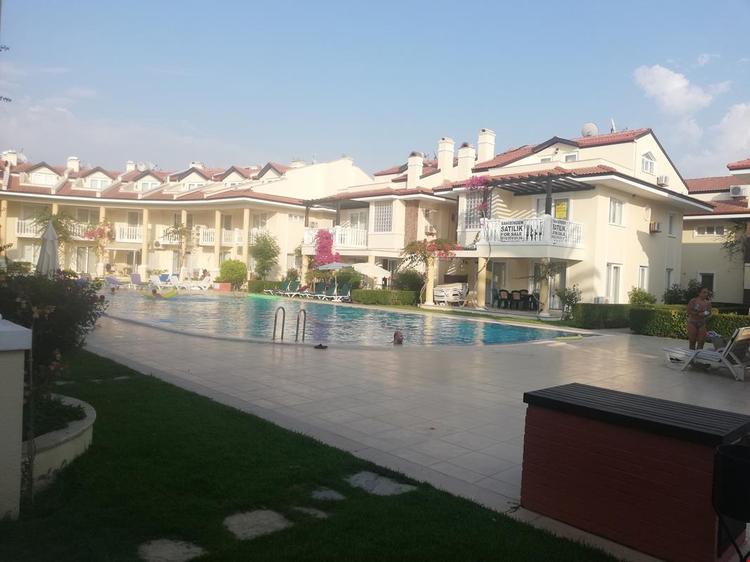 Aryam Villa