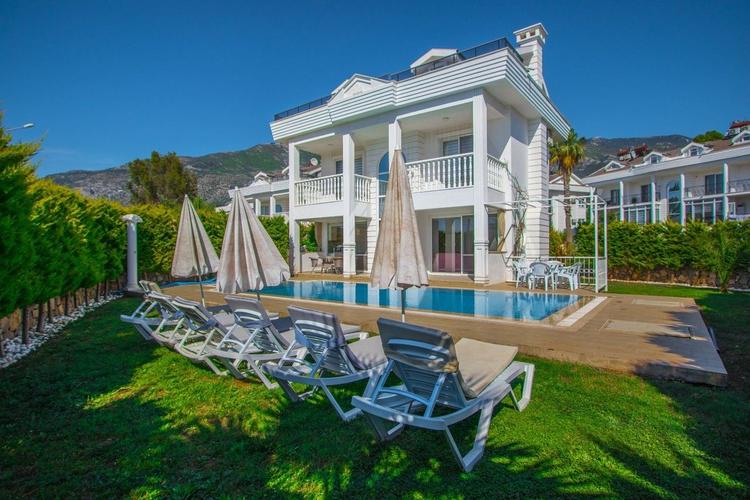 Hisarpark B Villa