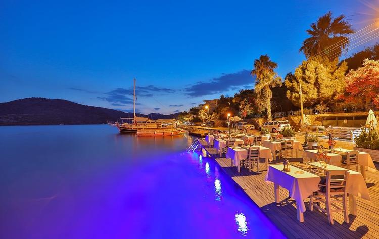 Anfora Otel