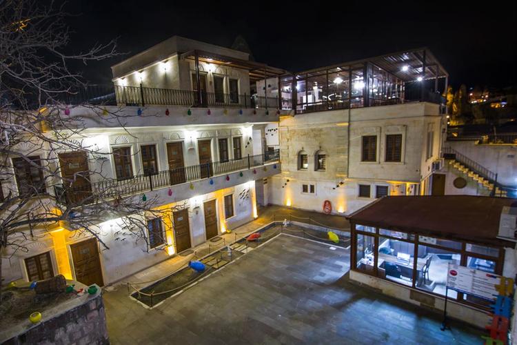 Özbek Stone House