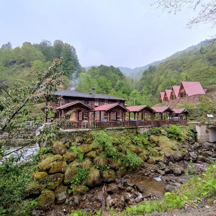 Raşot Dağ Evi