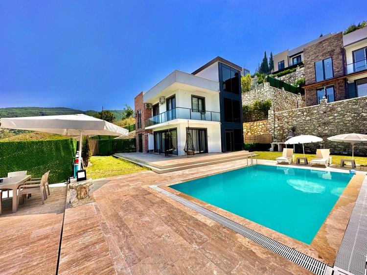 Vista Villa