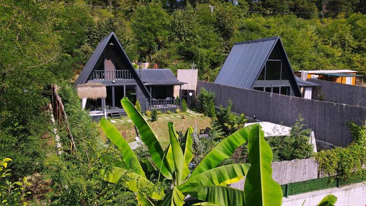 Yura Bungalov