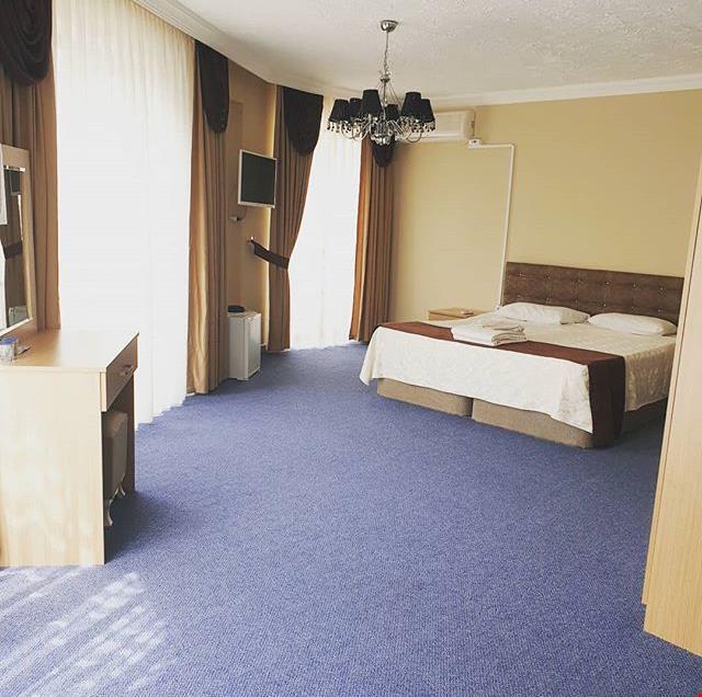 Ova Otel