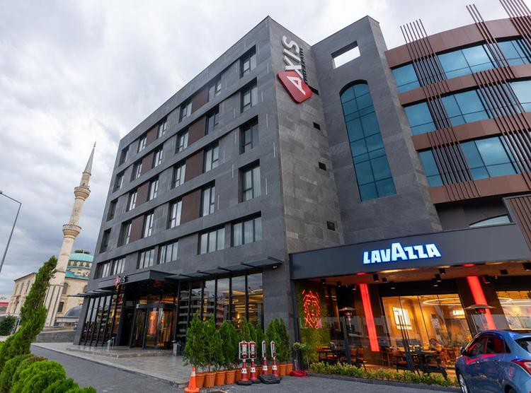 Axis Suites Hotel